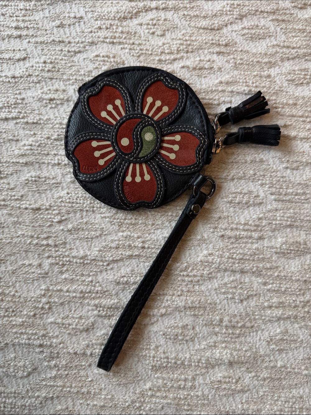 Lucky Brand Leather Boho Floral Appliqué Round Coin /Wristlet Purse